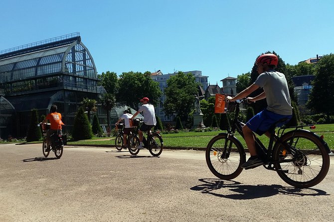 2h - Electric Bike Tour of Lyon with a Local Guide - Parc de la Tête d’Or is the big surprise