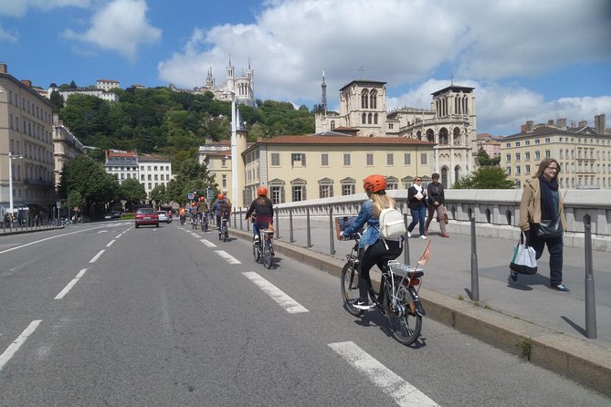 3h - Electric Bike Tour of Lyon with a Local Guide - Starting along the Rhône and reaching Lyon’s civic center