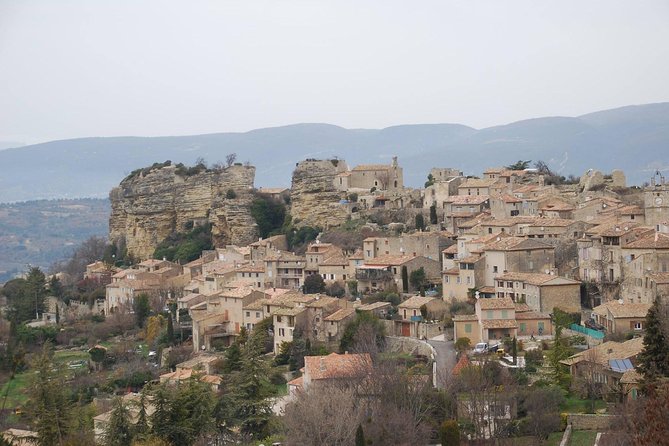 A Day in Provence Small Group Tour from Marseille - The guide makes or breaks the day