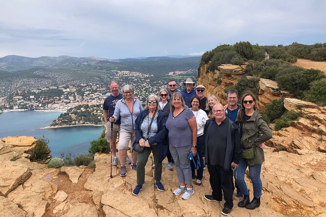 Aix-en-Provence, Cassis, Marseille - Private Tour From Marseille - What the vehicle and group size mean