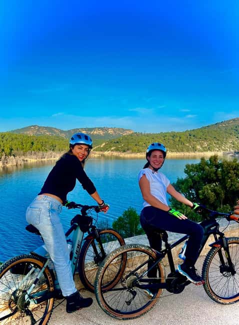 Aix-en-Provence: E-Bike Tour of Mount Sainte-Victoire - Viewpoints, the reservoir, and the downhill reward