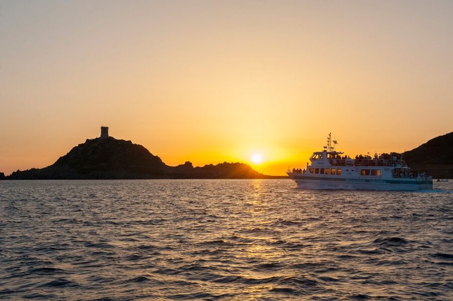 Ajaccio/Porticcio: Sanguinaires Sunset Cruise & Wine Tasting - A buffet built around Corsican flavors