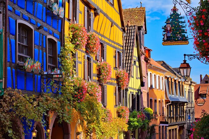 Alsace Wine Route Wineries & Tasting Small Group Guided Tour from Strasbourg - Lunch in a small Alsace village