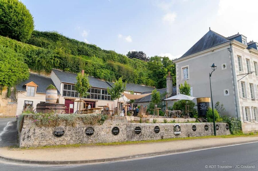 Amboise: Caves Ambacia Visit and Wine Tasting - Part one: waking up your five senses