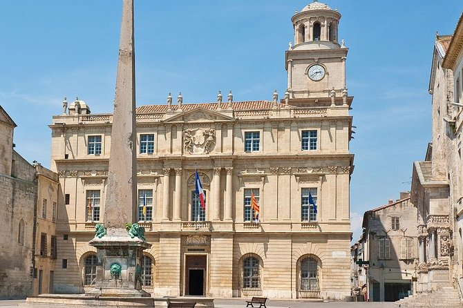 Arles, Les Baux & Saint-Remy de Provence from Aix - At a glance: three Provençal stops in one day