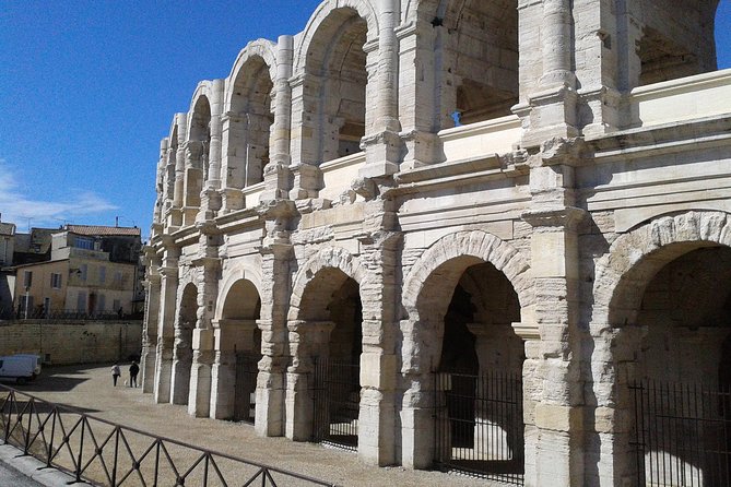 Arles, Les Baux & Saint-Remy de Provence from Aix - The guide matters more than the itinerary suggests