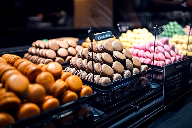 Authentic Parisian Gourmet Food Tour with 10 Local Dishes & Wines - What this Paris food tour actually feels like