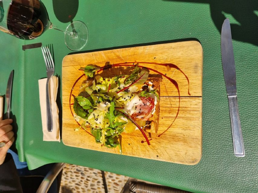 Avignon: Historic District Guided Food & Wine Walking Tour - Pont Saint-Bénézet and the final stretch