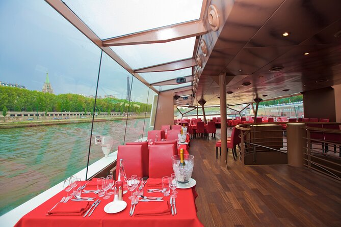 Bateaux Mouches Lunch Cruise on the Seine River in Paris - Timing, group size, and arrival advice