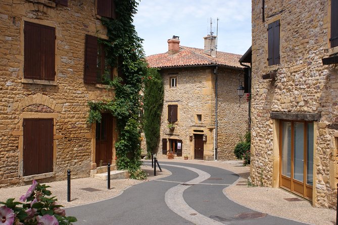 Beaujolais & Perouges Medieval Town (9:00 am to 5:15 pm - Small Group Tour Lyon - Why this day works from Lyon