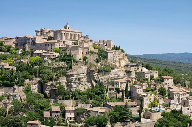 Best of Luberon in an afternoon from Avignon - Gordes, the afternoon’s grand finale