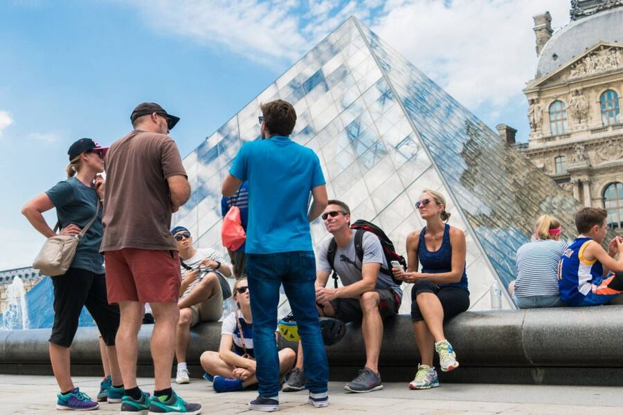 Best of Paris Bike Tour - Why Cycling Is a Smart Way to See Central Paris