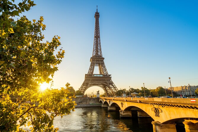 Best of Paris: Stress-Free Tour with River Cruise from Le Havre - A few thoughtful extras on the ride home
