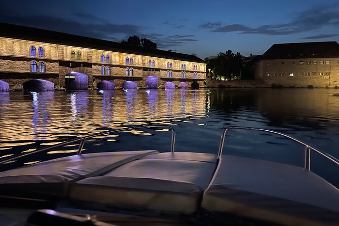 BOAT ALSACE Visit Strasbourg in a private boat + Captain - Key points to know before you book