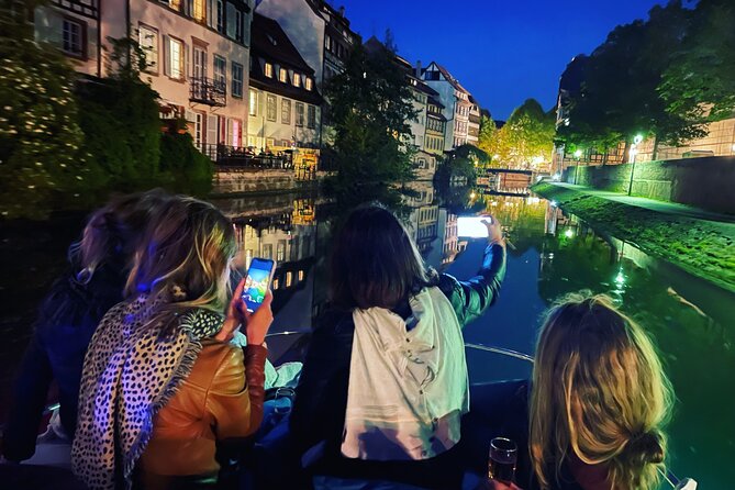 BOAT ALSACE Visit Strasbourg in a private boat + Captain - Barrage Vauban gives the old town a wide-angle view
