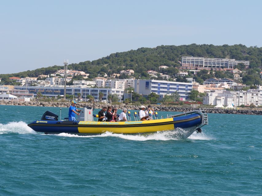 Boat trip in the canals is on the Thau pond - Starting Along Sète’s Canals