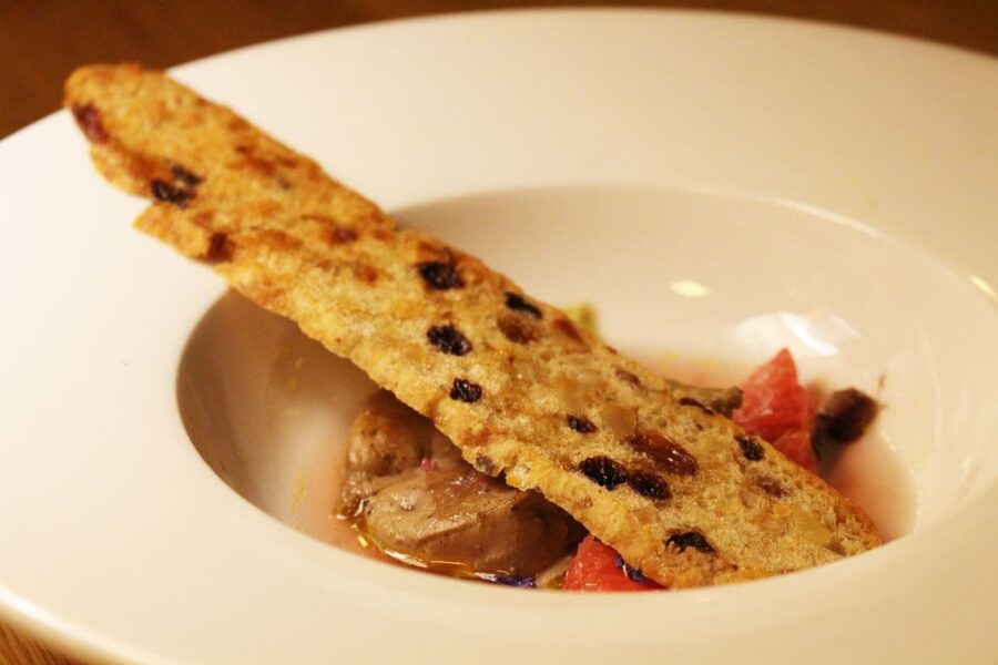 Bordeaux: 2-Hour River Dinner Cruise - Who will enjoy this Bordeaux dinner cruise