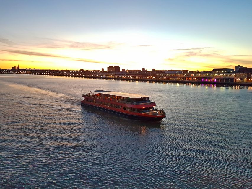 Bordeaux: 2-Hour River Dinner Cruise - Practical tips for getting the most from the cruise