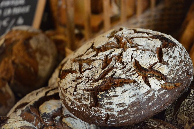 Bordeaux' Best Boulangeries & History Tour - Fondaudege and Chartrons, with a final bakery stop