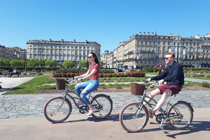 Bordeaux bike tour "The Best of Bordeaux" - Saint-Michel and Bordeaux’s medieval edge