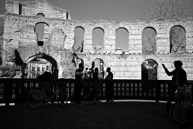 "Bordeaux by bicycle: a 3-hour tour immersive experience" - Price, timing, and small details that matter