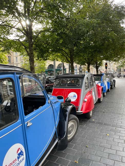 Bordeaux: Private Tour in a Citroën 2CV - Gambetta, Palais Gallien, and the city’s western side