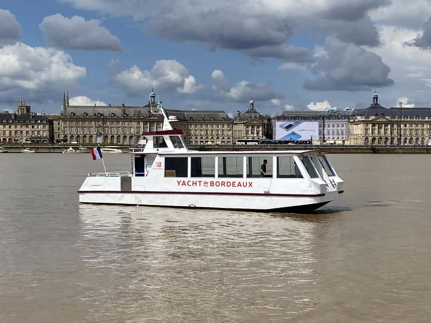 Bordeaux: River Garonne Cruise with Glass of Wine and Canelé - Place de la Bourse and the Miroir d’eau