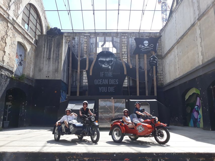 Bordeaux: Sightseeing by Side Car - What the guides add to the ride