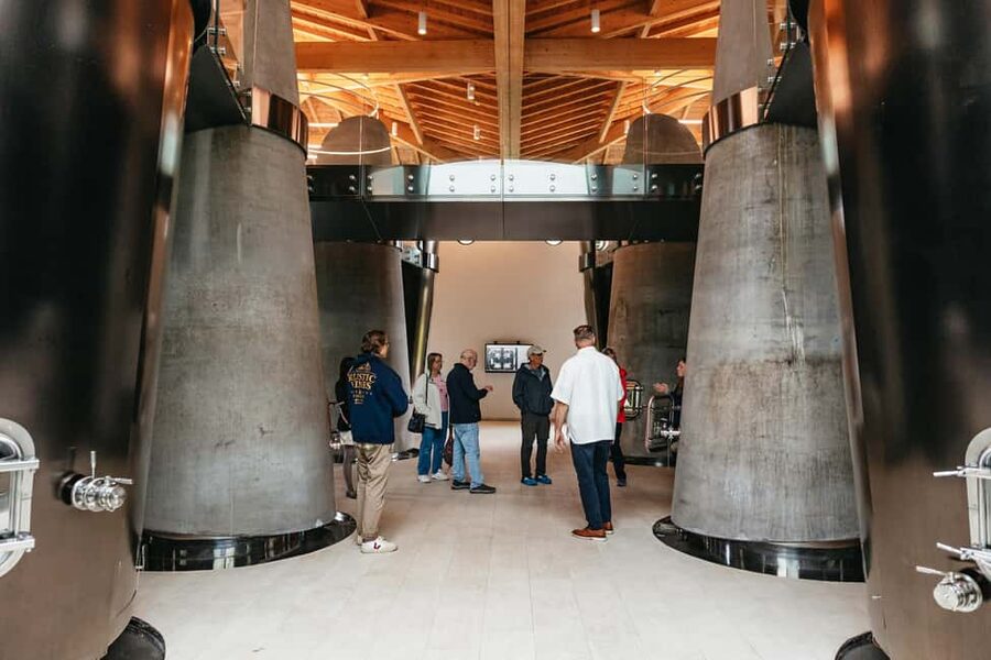 Bordeaux: St. Emilion Day Trip with Wine Tasting and Lunch - Leaving Bordeaux at 10:30am