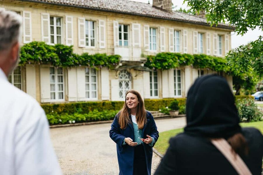 Bordeaux: St. Emilion Day Trip with Wine Tasting and Lunch - Second winery: comparing a different style