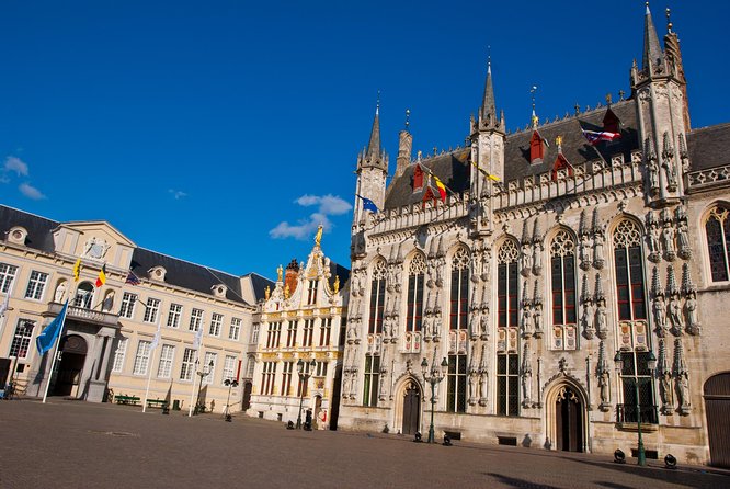 Bruges Guided or Audio Trip with Canal Cruise Option from Paris - Béguinage and the quiet side of Bruges
