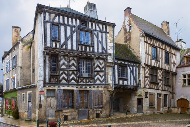 Burgundy Wine Tasting Small-Group Tour in Chablis from Paris - How much wine will you actually taste?