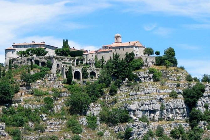 Cannes, Grasse, Gourdon, & Saint-Paul-de-Vence /Day Trip - Grasse and the practical art of perfume
