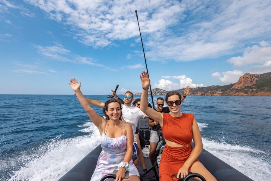 Cannes: Scenic Coves RIB Boat Tour - Starting at Port du Béal