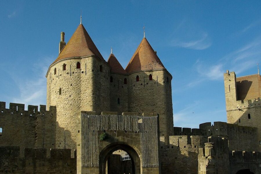 Carcassonne: Private Guided Tour of the Medieval Fortress - Is $235 per person good value?