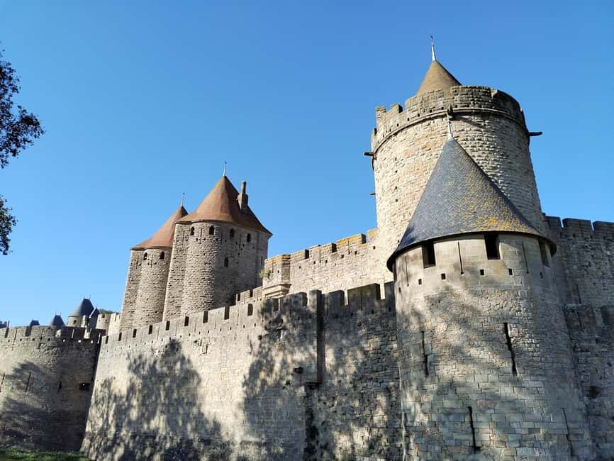 Carcassonne: Private Guided Tour of the Medieval Fortress - Timing, meeting points, and what to bring