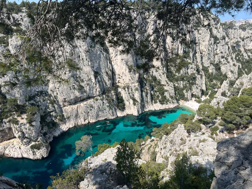 Cassis: 3 Calanques Half-Day Hiking Tour with Swimming - The climb to En-Vau changes the view