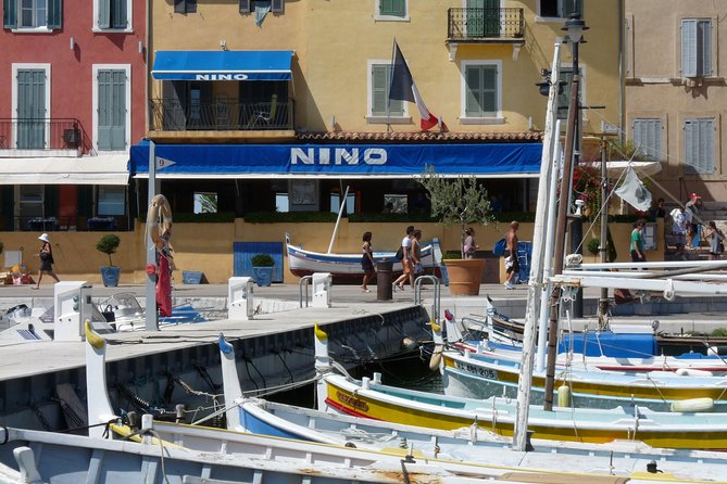 Cassis and Aix en Provence Sightseeing Tour from Marseille - The minivan, group size, and comfort