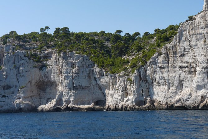 Cassis Half-Day Trip from Aix-en-Provence - Who should book this Cassis excursion