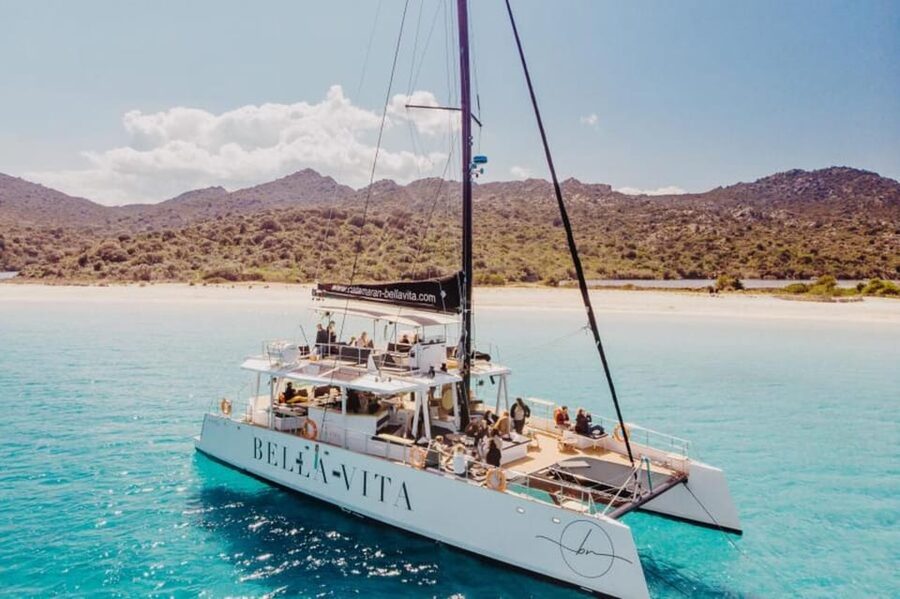 Catamaran day excursion - Price, group size, and overall value