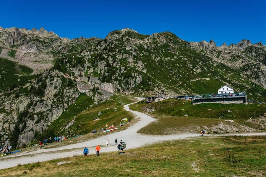 Chamonix: Tandem Paragliding Flight - How the cable car affects the cost