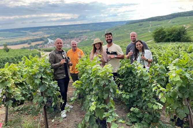 Champagne Small-Group Day Trip with Lunch and Tastings from Paris - Key points to know before booking