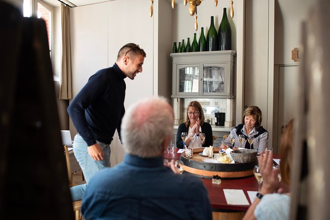 Champagne Tasting Class and Lunch near Epernay - Blind-tasting three small-producer Champagnes