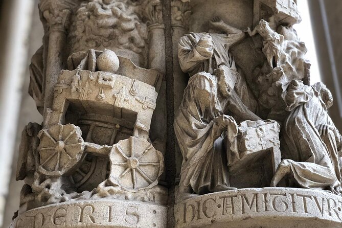 Chartres Cathedral 5 Hours Tour from Paris with Private Transport - What the guide adds to the day