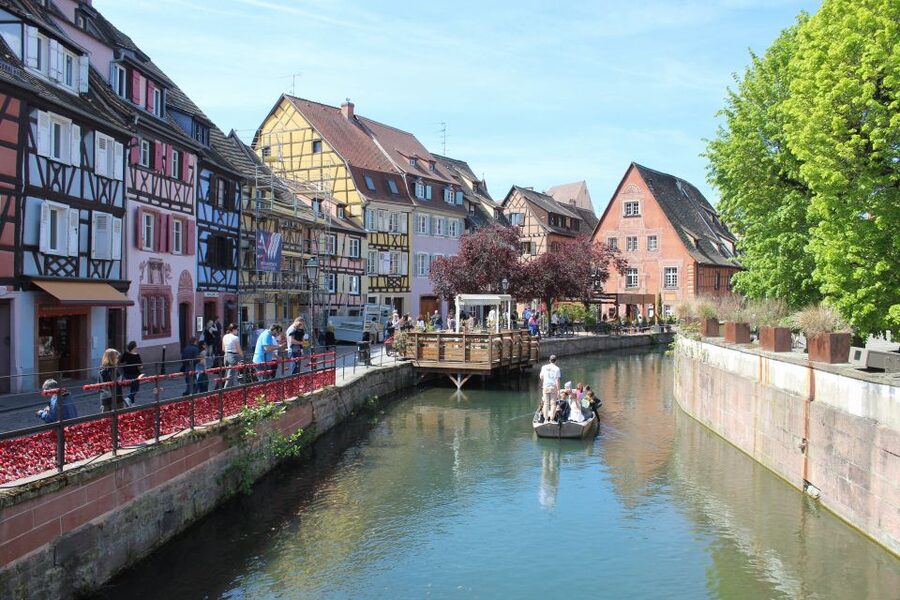 Colmar: Highlights Walking Tour and Wine Tasting - Who should book this experience