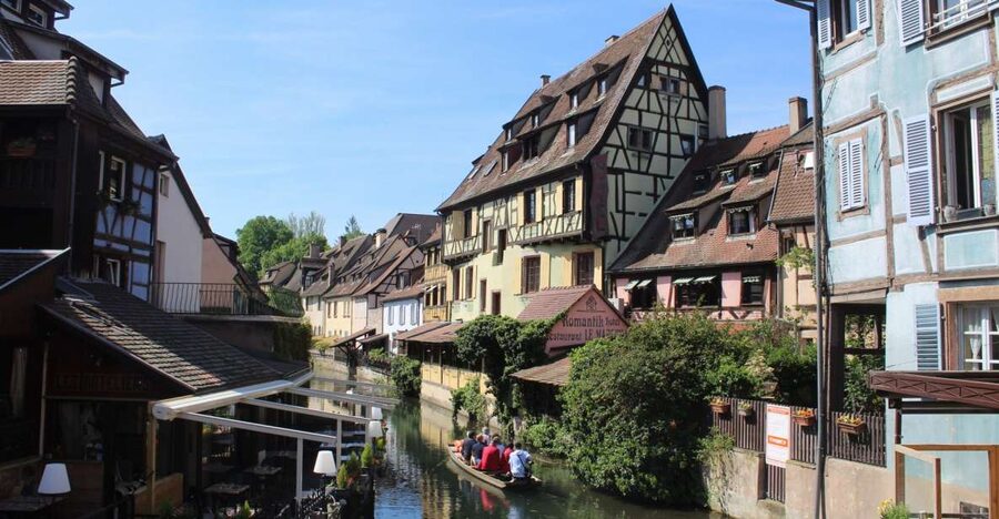 Colmar: Highlights Walking Tour and Wine Tasting - Starting at Parc du Champ de Mars and Fontaine Bruat