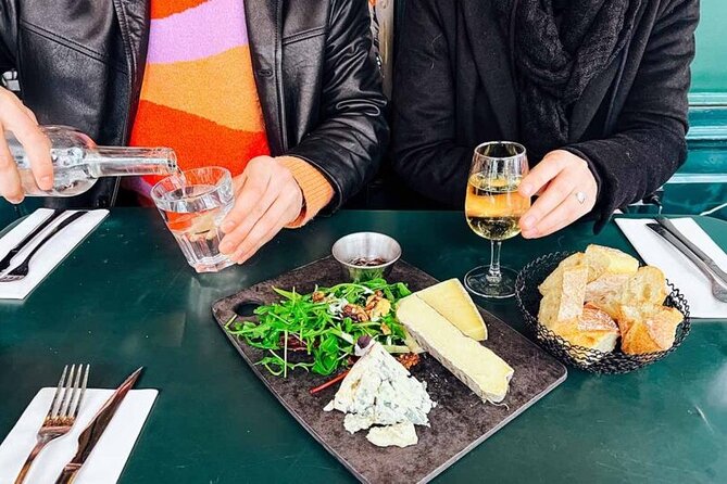 Cool Le Marais: Parisian Food Tour, Small Group or Private Option - The first taste: a traditional Parisian croissant