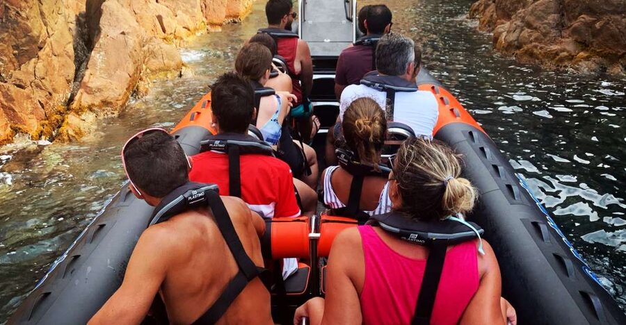 Corsica: Piana Calanques and Caves by Boat - A 12-seat boat changes the view