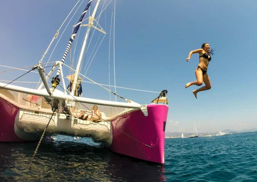 Côte d'Azur: Half-Day Coastline Catamaran Sailing Tour - Boarding with an aperitif