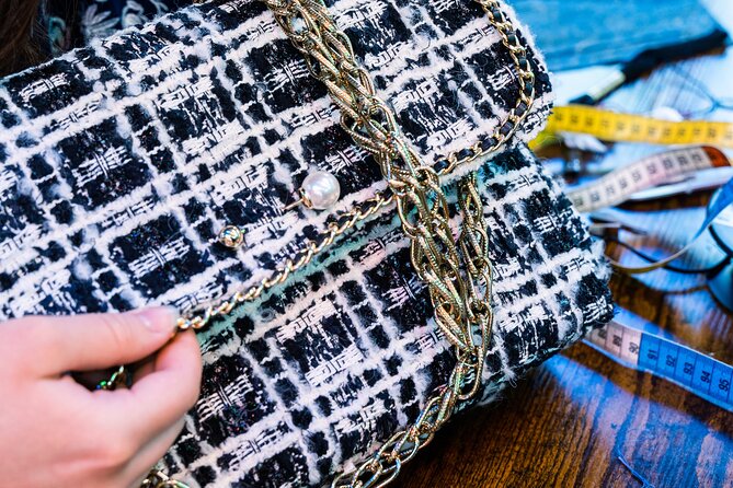 Craft a Unique Parisian luxury bag - Why the three-hour estimate needs flexibility